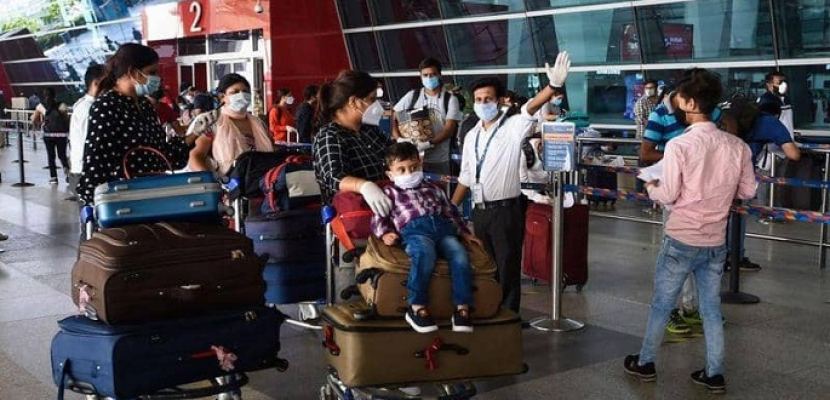 الهند تستأنف الرحلات الجوية رغم تسجيل أعلى معدل إصابة يومى بكورونا بـ 7 آلاف إصابة