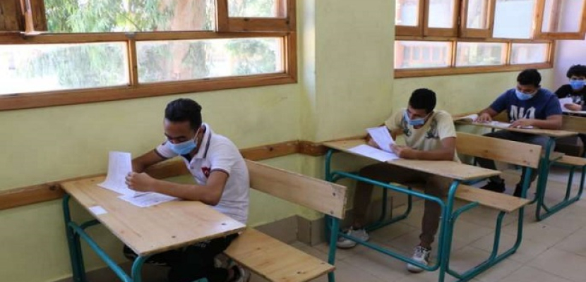 التعليم: 708 آلاف و478 طالبًا بالثانوية العامة يؤدون الامتحان بمادتي التربية الدينية والتربية الوطنية