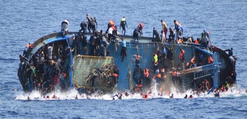 غرق أكثر من 90 مهاجراً في البحر المتوسط