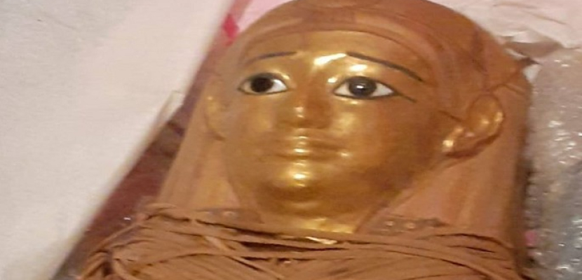 بالصور.. متحف مطار القاهرة يستقبل مجموعة من القطع الأثرية استعدادا لعرضها