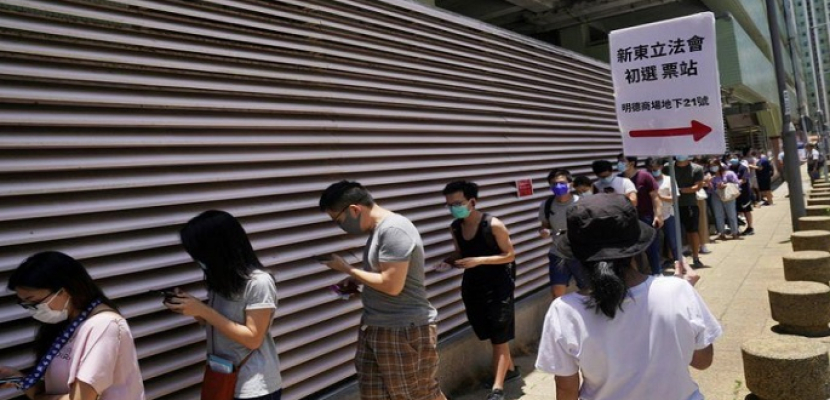 500 ألف يشاركون في تصويت “احتجاجي” على القانون الأمني الجديد في هونج كونج