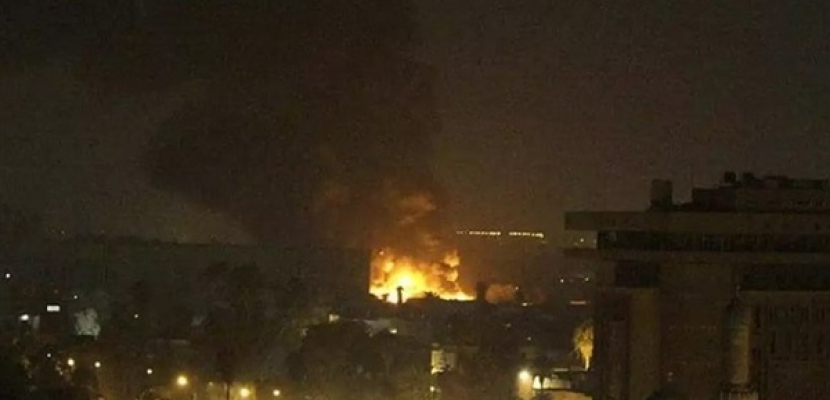 سقوط صاروخ قرب إحدى بوابات المنطقة الخضراء وسط بغداد