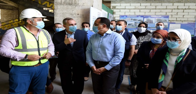 بالصور .. رئيس الوزراء يتفقد الأعمال الإنشائية لمشروع مركز علاج الأورام بكفر الشيخ