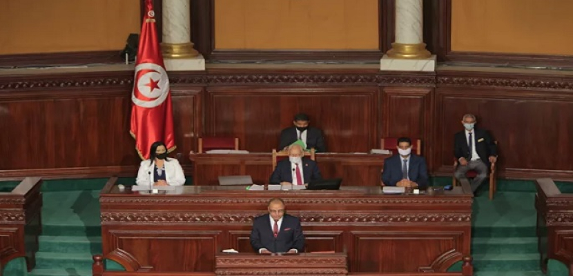 المشيشي في جلسة التصويت على حكومته: نخشى على مستقبل تونس بسبب ارتفاع الدين العام والبطالة