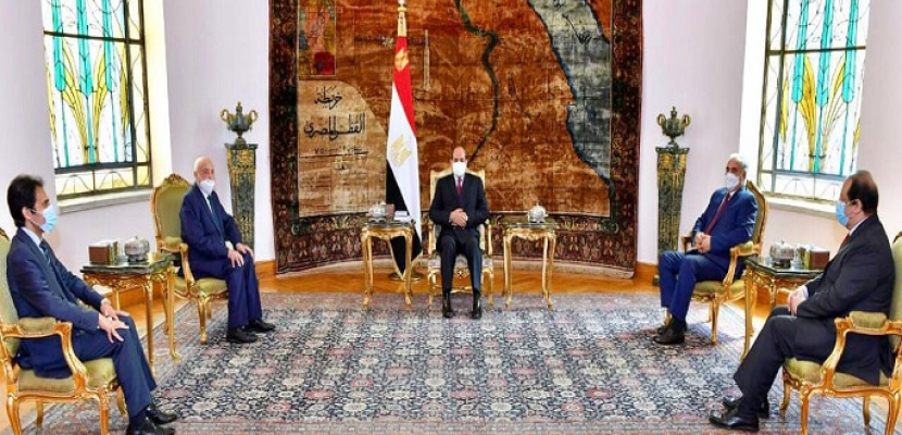 الرئيس السيسي يلتقي عقيلة صالح والمشير حفتر بقصر الاتحادية