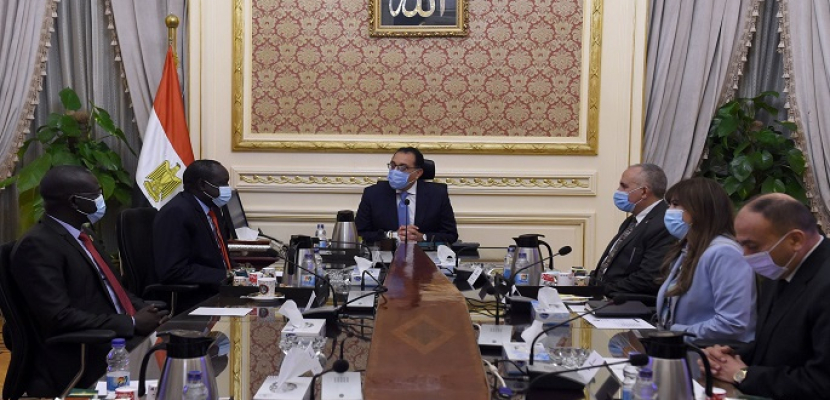 بالصور.. مدبولي: مصر مستعدة لإقامة مشروعات استثمارية بجنوب السودان في المجالات ذات الأولوية