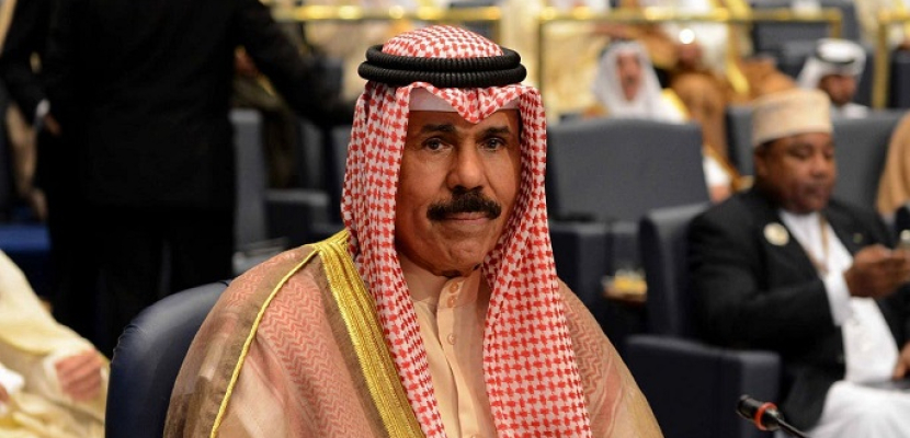 أمير الكويت يرفض استقالة الحكومة ويؤكد ثقته بآدائها