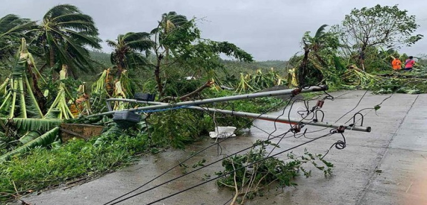 الإعصار “جوني” يجبر السلطات الفلبينية على إجلاء قرابة مليون شخص من منازلهم