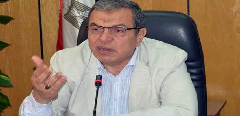 وزير القوى العاملة يتابع حالة الطبيبة المصرية المعتدى عليها بالكويت