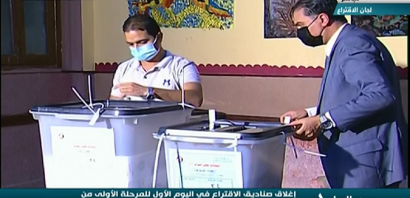 انتهاء اليوم الأول من تصويت المصريين بالداخل في 14 محافظة بالمرحلة الأولى بانتخابات مجلس النواب