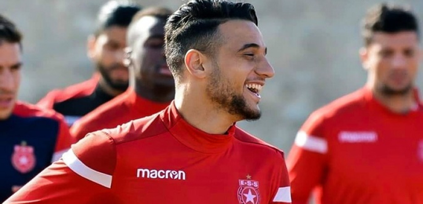 النجم الساحلي التونسي يمدد عقد لاعب الوسط محمد الحاج لنهاية 2025