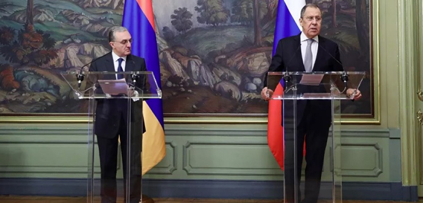 لافروف ونظيره الأرميني يبحثان هاتفيا تنفيذ الاتفاق الثلاثي حول كاراباخ
