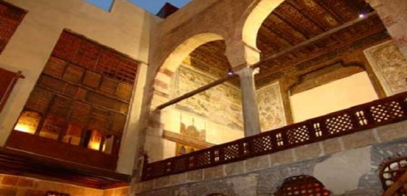 بيت الشعر العربي يحتفي بمرور 100 عام على ميلاد نازك الملائكة