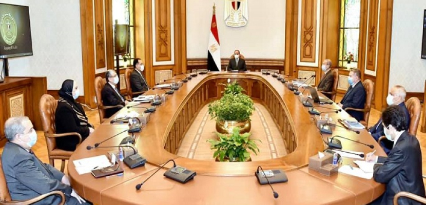 الرئيس السيسي يوجه بتوفير كافة عوامل نجاح المشروع القومي لتصنيع السيارات الكهربائية بمصر