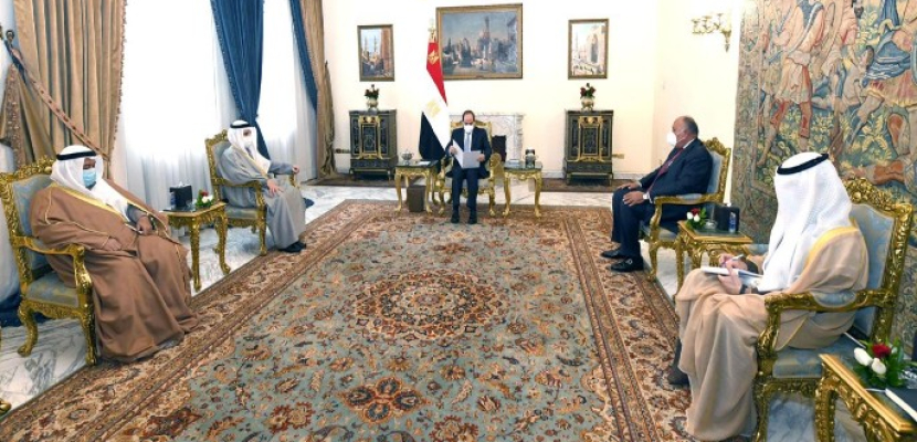 بالصور .. الرئيس السيسي يبحث مع وزير خارجية الكويت العلاقات الثنائية و المستجدات على الساحة الإقليمية