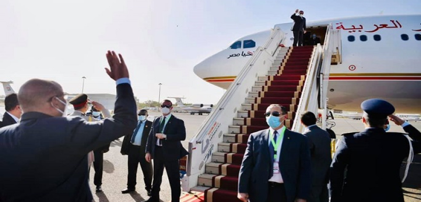 الرئيس السيسي يعود إلى أرض الوطن بعد إتمام زيارته للسودان
