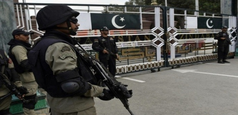مقتل 5 أشخاص وإصابة 7 جراء هجوم مسلح في باكستان