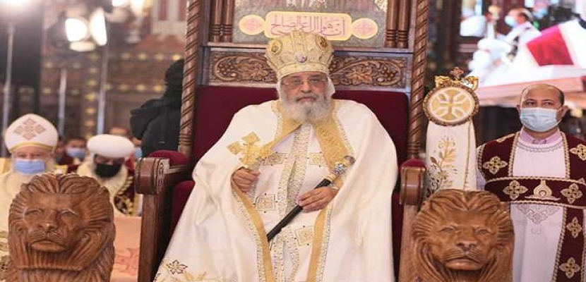 البابا تواضروس الثاني يترأس قداس عيد القيامة المجيد بالكاتدرائية المرقسية |  النيل - قناة مصر الإخبارية