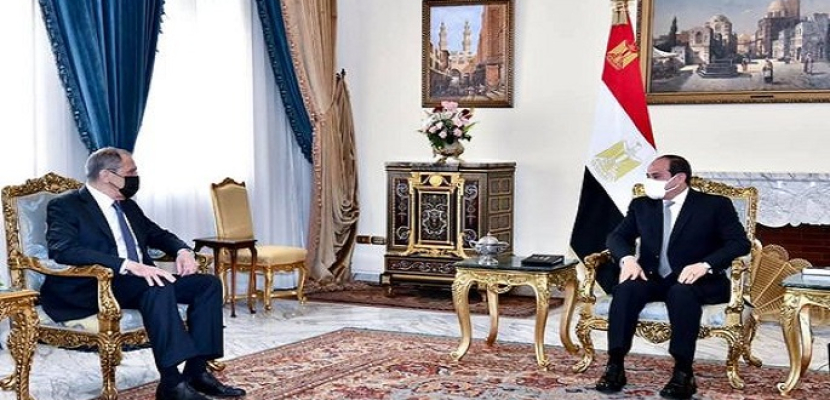 خلال لقائه لافروف..الرئيس السيسي يؤكد موقف مصر الثابت القائم على استعادة الأمن والاستقرار في دول المنطقة