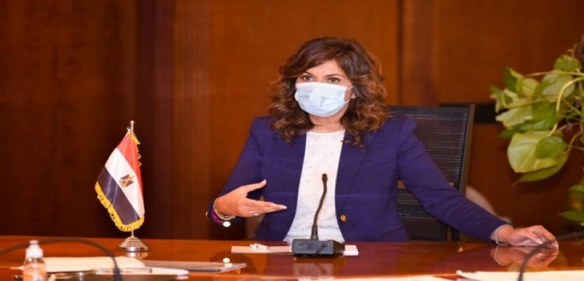 بالصور .. وزيرة الهجرة تبحث دعم حقوق مصر المائية مع الدارسين بالخارج