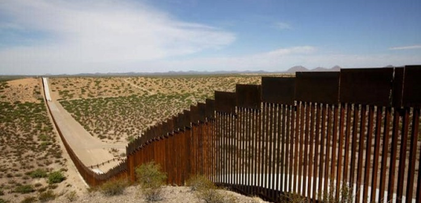 واشنطن بوست: إلغاء بناء الجدار الحدودي مع المكسيك متوقع منذ وصول بايدن إلى الحكم