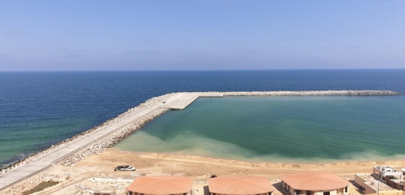 بالصور.. وزارة الرى تواصل تنفيذ العديد من المشروعات الكبرى التى تهدف لحماية السواحل المصرية