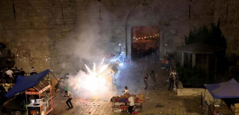 الشرق الأوسط: مصادمات القدس .. إدانات عربية ودولية واستنفار إسرائيلي