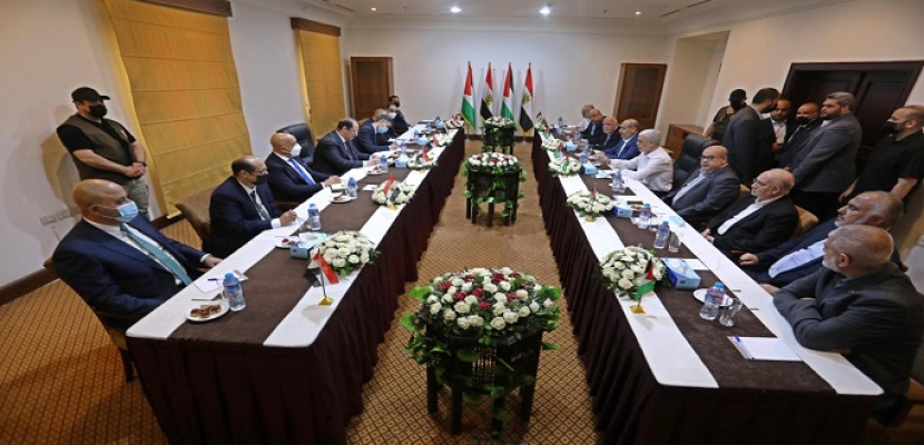 الرئيس السيسى يؤكد على تمسك مصر بإنجاز المصالحة الفلسطينية فى أقرب وقت
