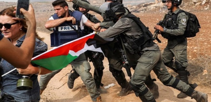 الاتحاد الإماراتية: لا بديل عن الحوار السياسي لحل الأزمة الفلسطينية