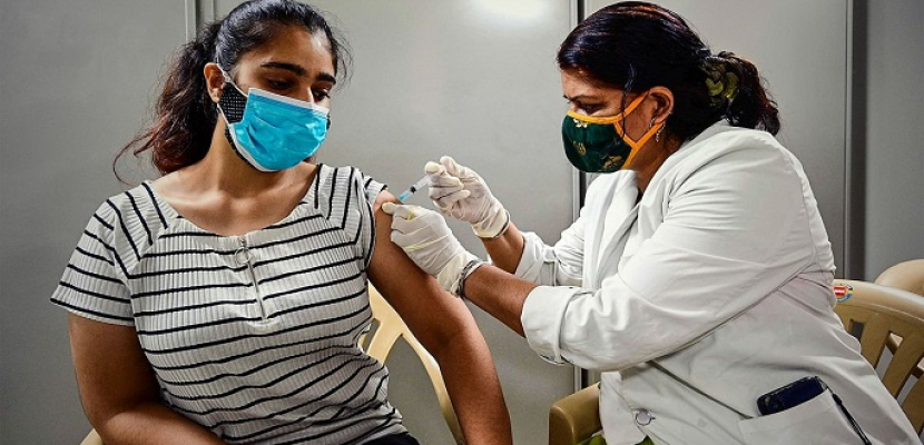 رئيس وزراء الهند يشيد بتطعيم أكثر من 25 مليون شخص خلال يوم واحد في بلاده