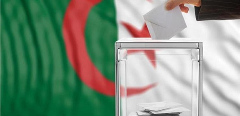 غلق صناديق الاقتراع في الانتخابات التشريعية الجزائرية بعد تمديد التصويت ساعة.. وبدء الفرز مباشرة