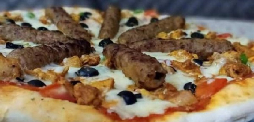 مجرمون في سجن بالسويد يختطفون رهائن من أجل 20 بيتزا كباب !!