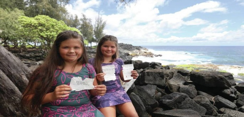 فتاة تعثر على رسالة في زجاجة في هاواي مرسلة من اليابان .. بعد 37 سنة