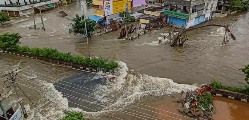 الأقوى منذ 40 عاماً .. ارتفاع ضحايا الفيضانات فى الهند إلى 138 قتيلاً