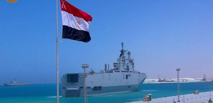 بالفيديو والصور .. الرئيس السيسي يتابع المناورة “قادر2021 ” بقاعدة 3 يوليو البحرية في جرجوب