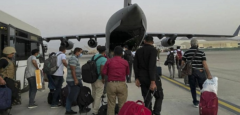 البنتاجون: نحو 6000 جندي أمريكي بمطار كابول لإجلاء الحشود