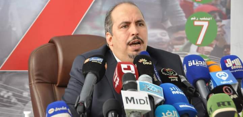 الشروق الجزائرية: اجتماع لسحب الثقة من أمين عام حزب جبهة التحرير الوطني