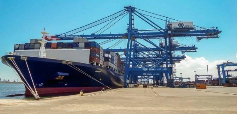 تداول 28 سفينة حاويات وبضائع بميناء دمياط خلال 24 ساعة