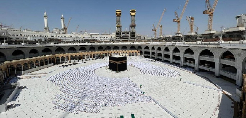 السعودية تعلن جاهزية سطح المسجد الحرام لاستقبال المصلين