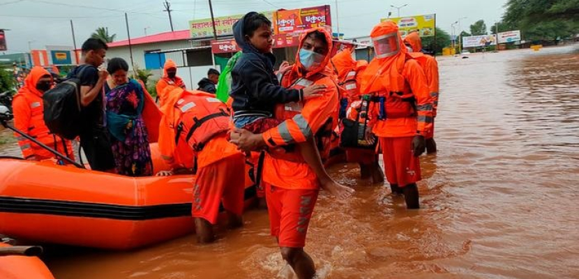 مصرع 54 شخصا شمال الهند و77 فى نيبال جراء الفيضانات العارمة