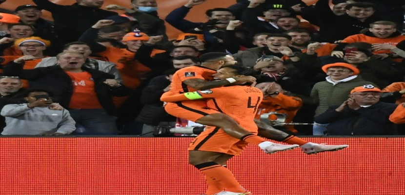 هولندا تكتسح جبل طارق بسداسية في تصفيات كأس العالم