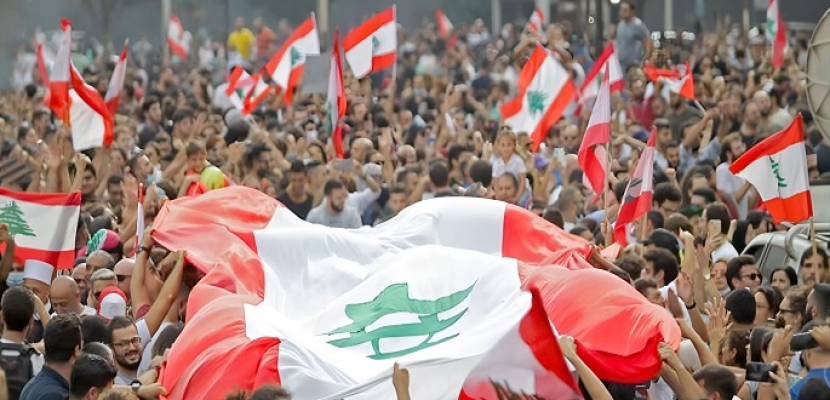 اللواء اللبنانية : إنقسامات الحراك عشية الإنتخابات
