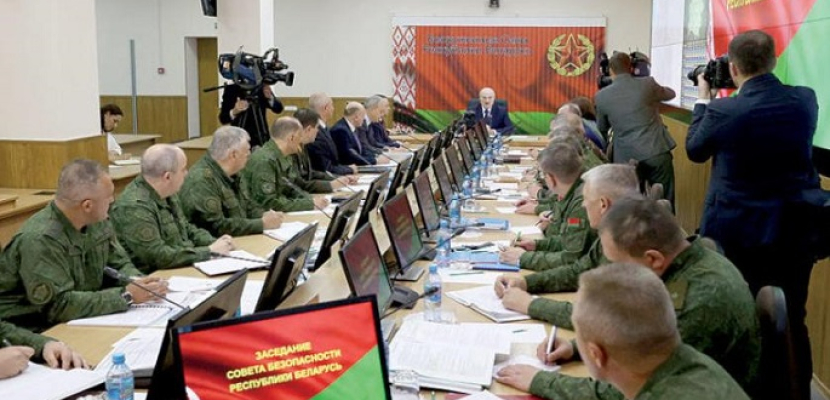 الدفاع البيلاروسية: “الناتو” يعزز قدراته الهجومية بالقرب من حدود بلادنا