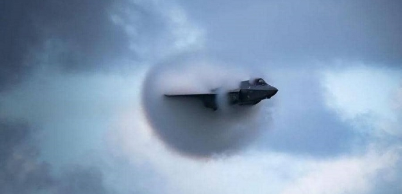 تحطم مقاتلة “شبح F-35” بريطانية فوق المتوسط