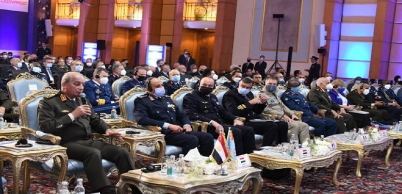 وزير الدفاع يشهد فعاليات المنتدى الدولي الأول للقوات الجوية تحت عنوان “التحديات الناشئة”