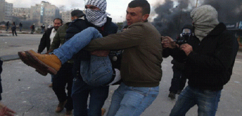 إصابة شاب فلسطيني بجروح خطيرة بعد إطلاق جنود الاحتلال النار عليه بالقدس