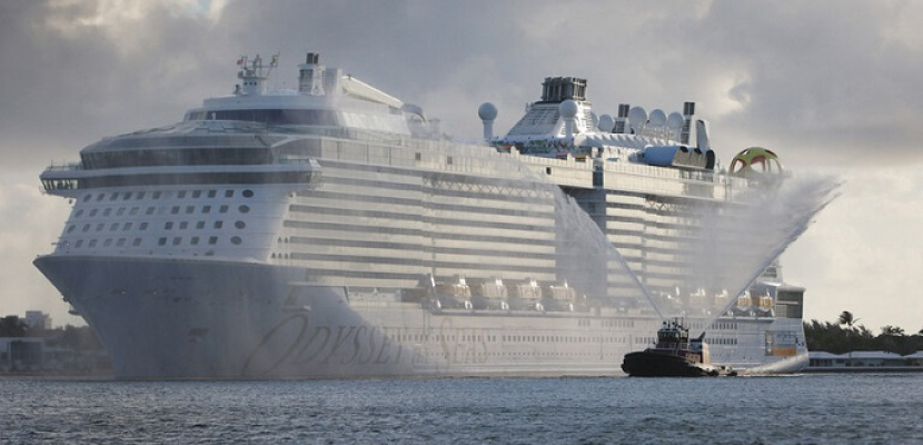 السلطات الأمريكية تراقب أكثر من 60 سفينة سياحية بسبب الإصابات بكورونا
