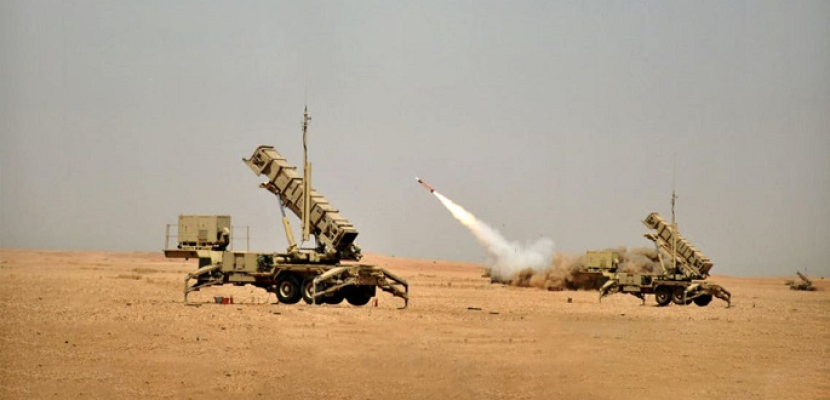 التحالف: الدفاعات السعودية تدمر صاروخا بالستيا أطلق باتجاه خميس مشيط بالمملكة