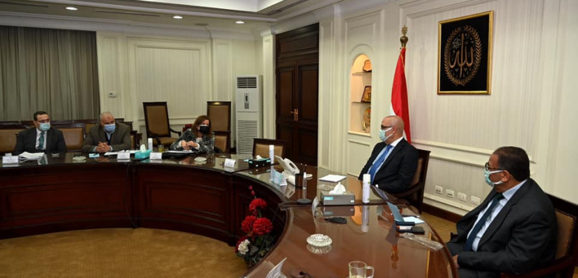 بالصور.. وزير الإسكان يتابع الموقف التنفيذى للمبادرة الرئاسية “سكن لكل المصريين”