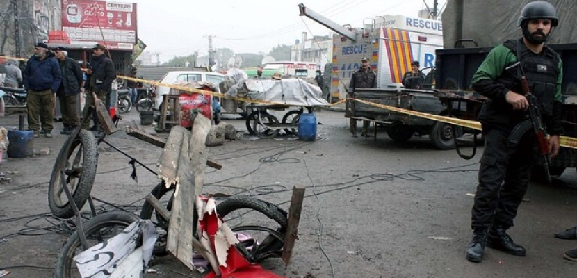 مقتل 2 و إصابة 26 آخرين إثر انفجار عبوة ناسفة في لاهور شمال باكستان